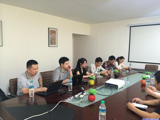 歐波、華測廠商老總訪贛州